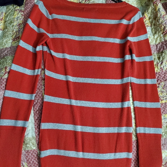 Aeropostale sweater - Picture 3 of 4